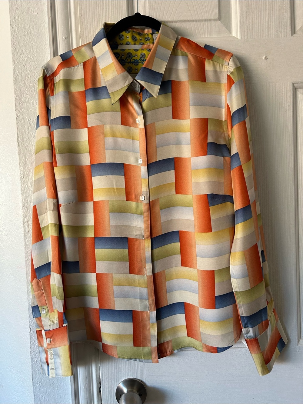 Woman’s Multicolor Geometric Button-Up Shirt - Orange Pattern